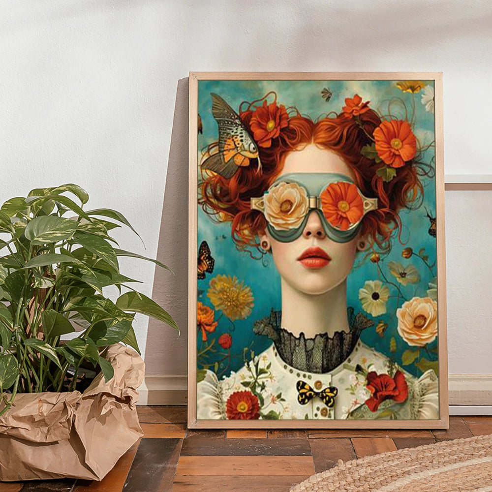 Muse mit Blumen – Leinwanddruck mit Vintage-Charme