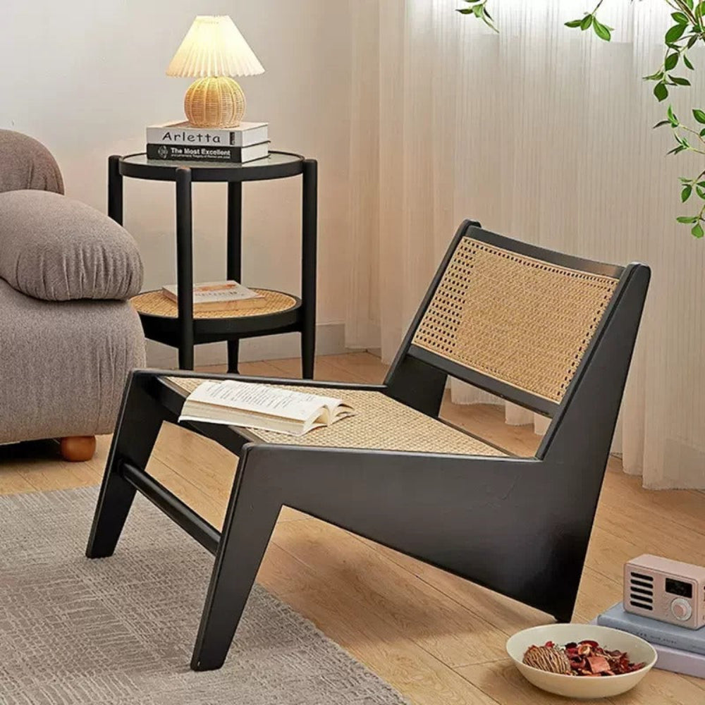 Hochwertiger Lounge-Sessel im minimalistischen Design